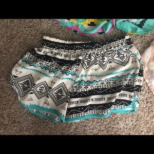 Pattern Blousy Shorts